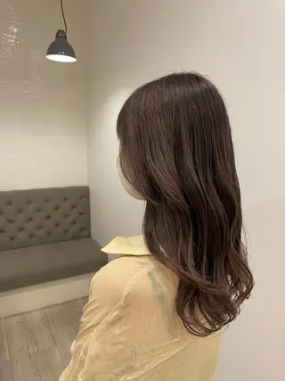 カラー レイヤーカット/長岡 グレージュ/マユ🎀のヘアスタイル