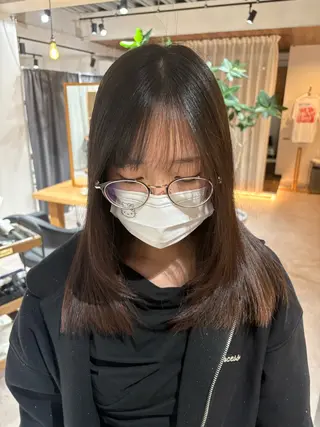 ミディアム aina / n.w.hのヘアスタイル