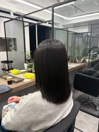 ミディアム Nail &Beauty by UNO伊勢原所属・COCO .のヘアスタイル