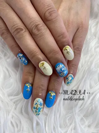 ネイル MADIA藤沢所属・MADIA MEGUのネイルデザイン