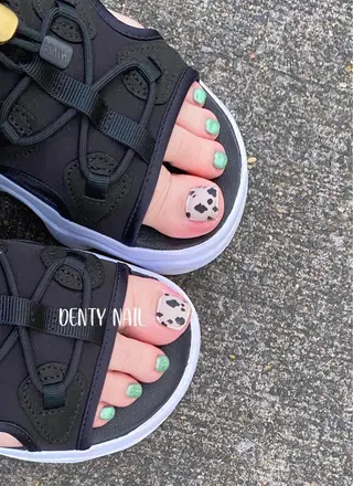 ネイル DENTY NAIL所属・DENTY NAIL -ArtRoom-のネイルデザイン