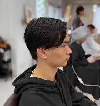 メンズ 榎本 雪来 LEV.のヘアスタイル