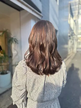 セミロング カラー 安永 涼のヘアスタイル