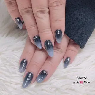 ネイル ネイルサロン　Lian所属・Lian Yulilianのネイルデザイン