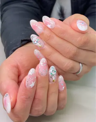 ネイル AngelChris ビューティーサロンのネイルデザイン