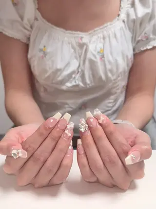 ネイル BERA NAILSのネイルデザイン