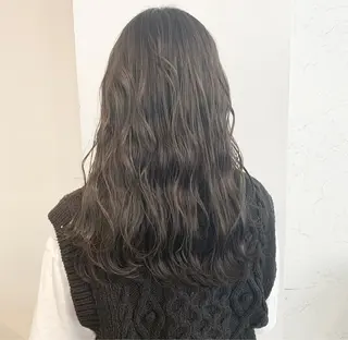 ロング カラー 渋谷ブリーチカラー 韓国ヘアyuikoのヘアスタイル