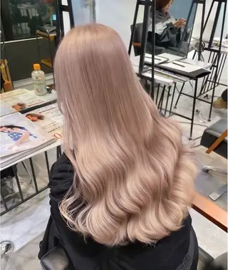 カラー 🦋ミルクティーベー ジュ🦋mayukiのヘアスタイル