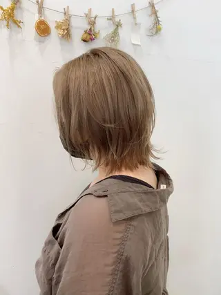 ミディアム カラー ノーブル美容室イオン高橋店所属・鈴木 純子のヘアスタイル