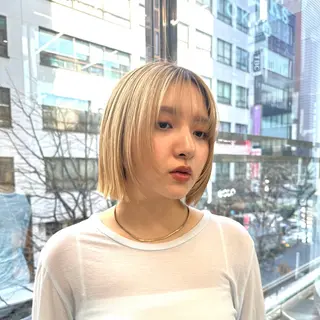 ショート Misora/ボブ/ レイヤー/艶カラーのヘアスタイル