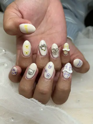 ネイル takara nail所属・takara射水高岡 マグネット韓国ポップのネイルデザイン