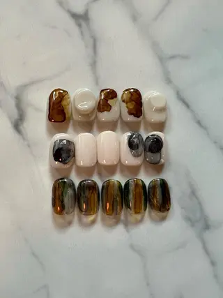 ネイル une／YUKINA 🫧大人nuanceのネイルデザイン