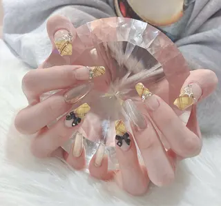 ネイル LoaChaton kaeのネイルデザイン