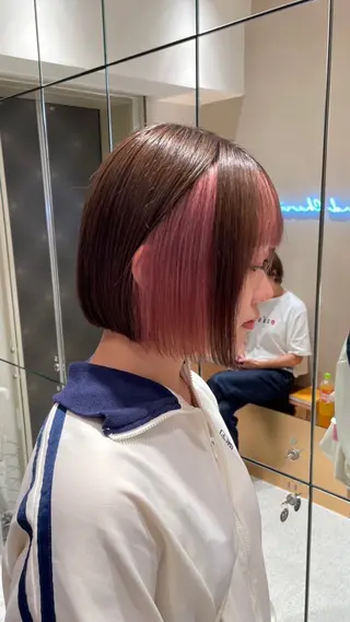 カラー Reve by Lond仙台所属・ブリーチ6000 円派手髪 ハイトーンのヘアスタイル