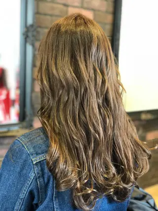 セミロング カラー パーマ olga所属・松尾謙佑【ハイライト LEDエクステ】のヘアスタイル