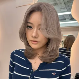 セミロング YOLO所属・SHINO 渋谷/モデル募集のヘアスタイル