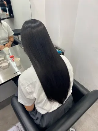 ロング 艶髪/縮毛矯正/ Core mikuaのヘアスタイル