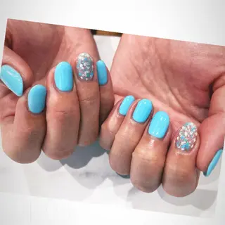 ネイル 園 寛子 （ネイリスト）のネイルデザイン