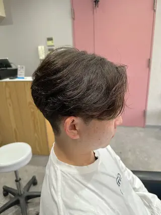 ミディアム カラー パーマ ヘアアレンジ メンズ Mens Salon Gray by NYNY所属・Gray by NYNYのヘアスタイル