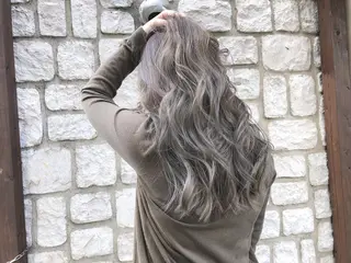 ロング カラー パーマ ヘアアレンジ メンズ キッズ ネイル マツエク・マツパ OAK 兵庫所属・OAK 兵庫のヘアスタイル