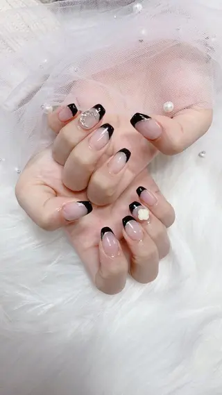 ネイル 💅ネイルハウス🏡 🎀TOMO🎀のネイルデザイン