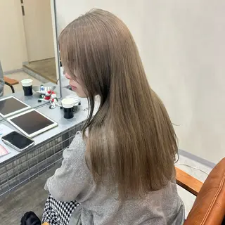 ロング MIDORI🌙 透明感/ベージュのヘアスタイル
