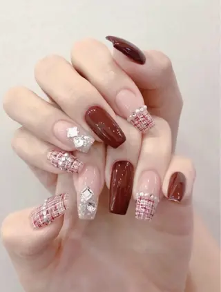 ネイル 山田 由奈のネイルデザイン