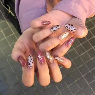 ネイル 中牟田 彩水のネイルデザイン