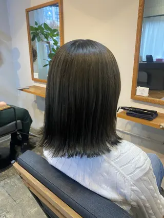 ミディアム ショート/ボブ/顔周 りレイヤー/RINAのヘアスタイル