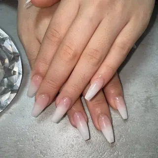 ネイル One Na1l ゆい☺︎のネイルデザイン