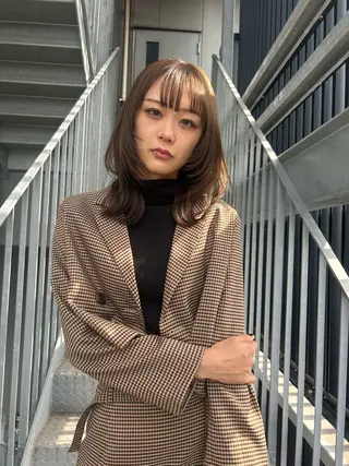 ミディアム カラー VISUALIST所属・小倉/レイヤー/ 顔周りカット/naoのヘアスタイル