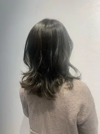 ミディアム カラー 🫧髪質改善 ×艶髪 あや🧸🧡のヘアスタイル