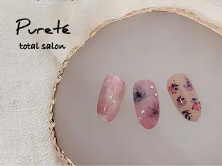 カラー ネイル nailsalon Puretéのネイルデザイン