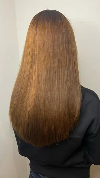 ロング ayumi🦖/ ブリーチカラーのヘアスタイル