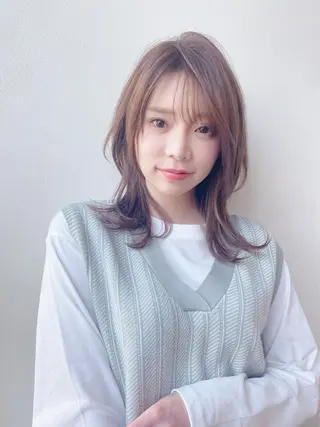 セミロング CYNTHIADUE 店長✂︎IRISUのヘアスタイル