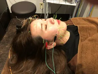 メンズ 美容鍼灸サロン LOMIHARIのエステ・リラクイメージ