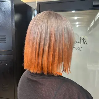 ショート カラー ✨うる艶/ブリーチ✨ 𝓡𝒖𝓷𝐚💋のヘアスタイル