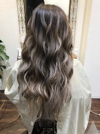 ロング カラー 皆巳 達郎のヘアスタイル