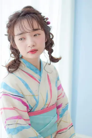 ミディアム 小林 永佳のヘアスタイル