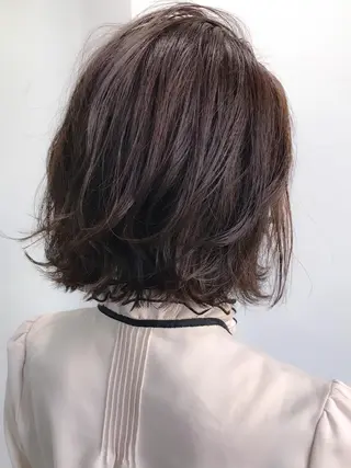 ミディアム カラー エクステ（レミー毛） NINEのヘアスタイル