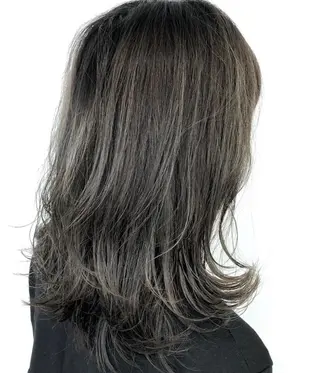 ミディアム カラー salon m ni サロンマーニ所属・久保田 一のヘアスタイル