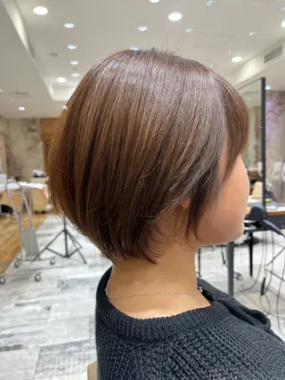 ショート 顔まわりカット 前髪カット安井楽人のヘアスタイル