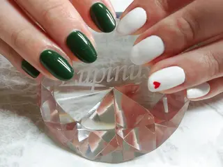 ネイル Lupinus所属・Lupinus ルピナスのネイルデザイン