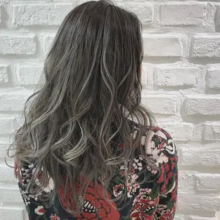 ロング カラー 【予防美容特化】 kasumi🌷🌷のヘアスタイル