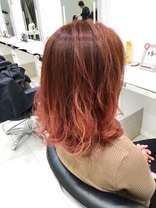 ミディアム 岸 保奈美のヘアスタイル