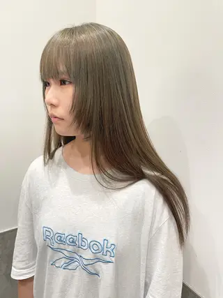 ロング カラー ヘアアレンジ SALOWIN原宿ash店所属・理想のハイトーンへ 🌙サイダサキのヘアスタイル