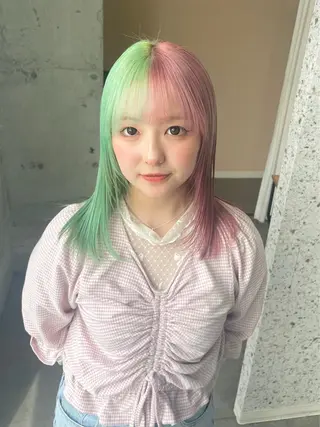 セミロング カラー lani hair salon所属・SHOTO ハイトー ン/デザインカラーのヘアスタイル