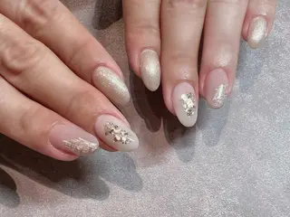 ネイル Revia所属・Revia おおだちあやなのネイルデザイン