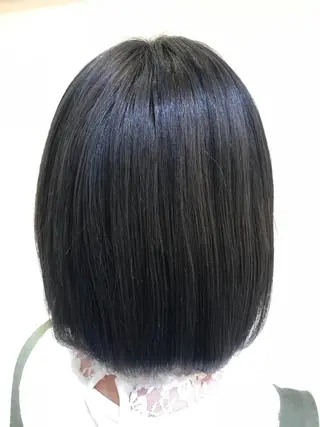 ミディアム カラー 清藤 綾のヘアスタイル