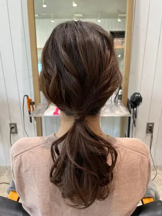 ミディアム ヒロミ/アレンジ/ アンニュイ/透け感のヘアスタイル